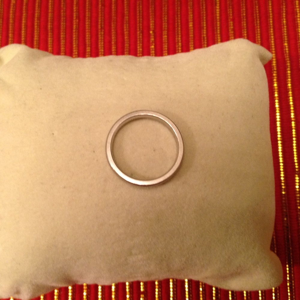 Women's Staineless Steel Wedding ring